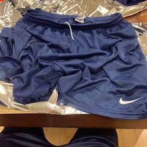 Mens Nike Basket Ball Shorts.